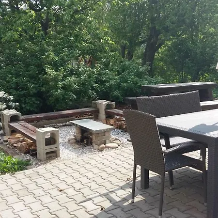 Apartman Pod Ledovcem Mlade Buky Exterior photo