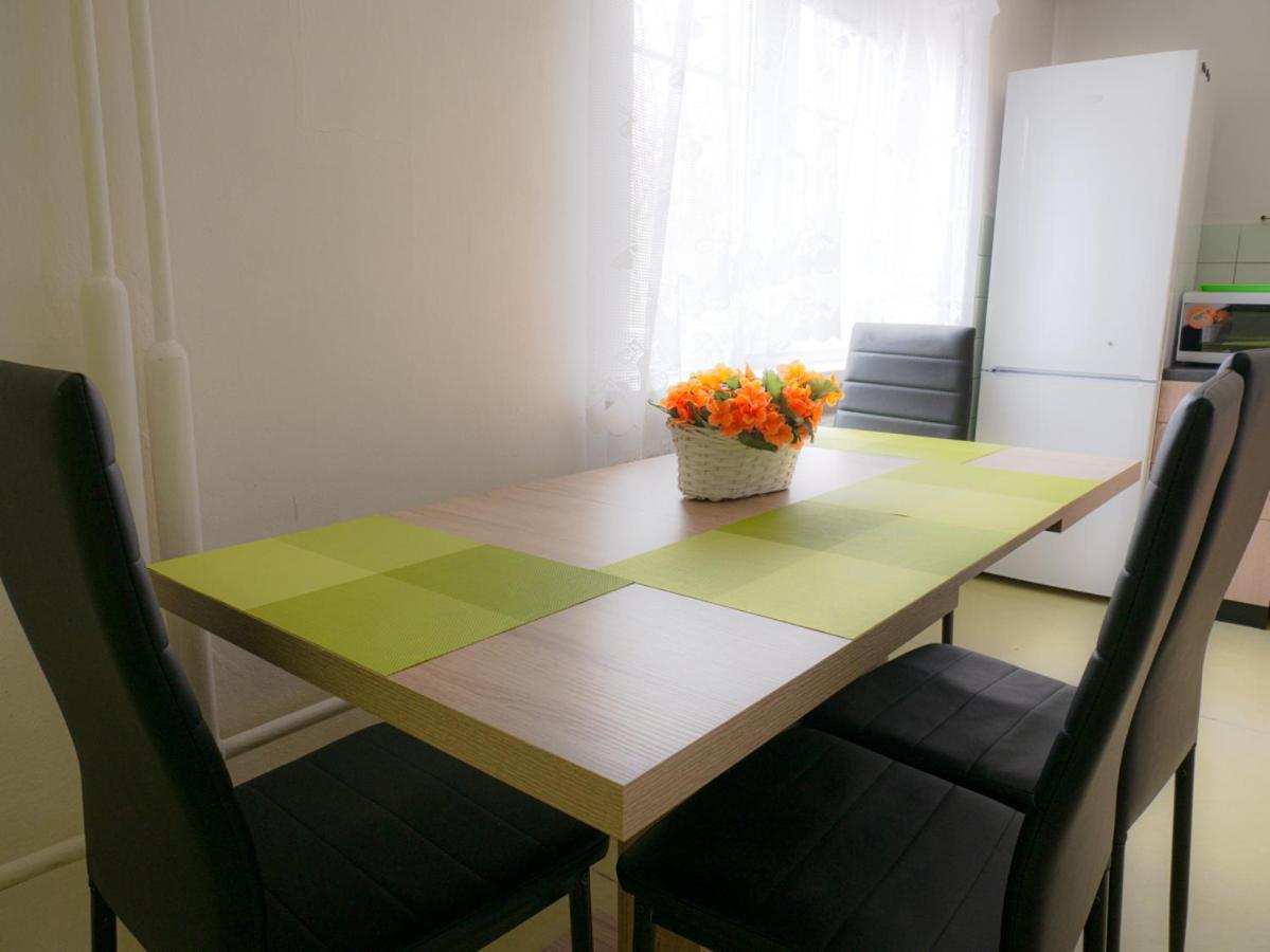 Pod Ledovcem Apartment