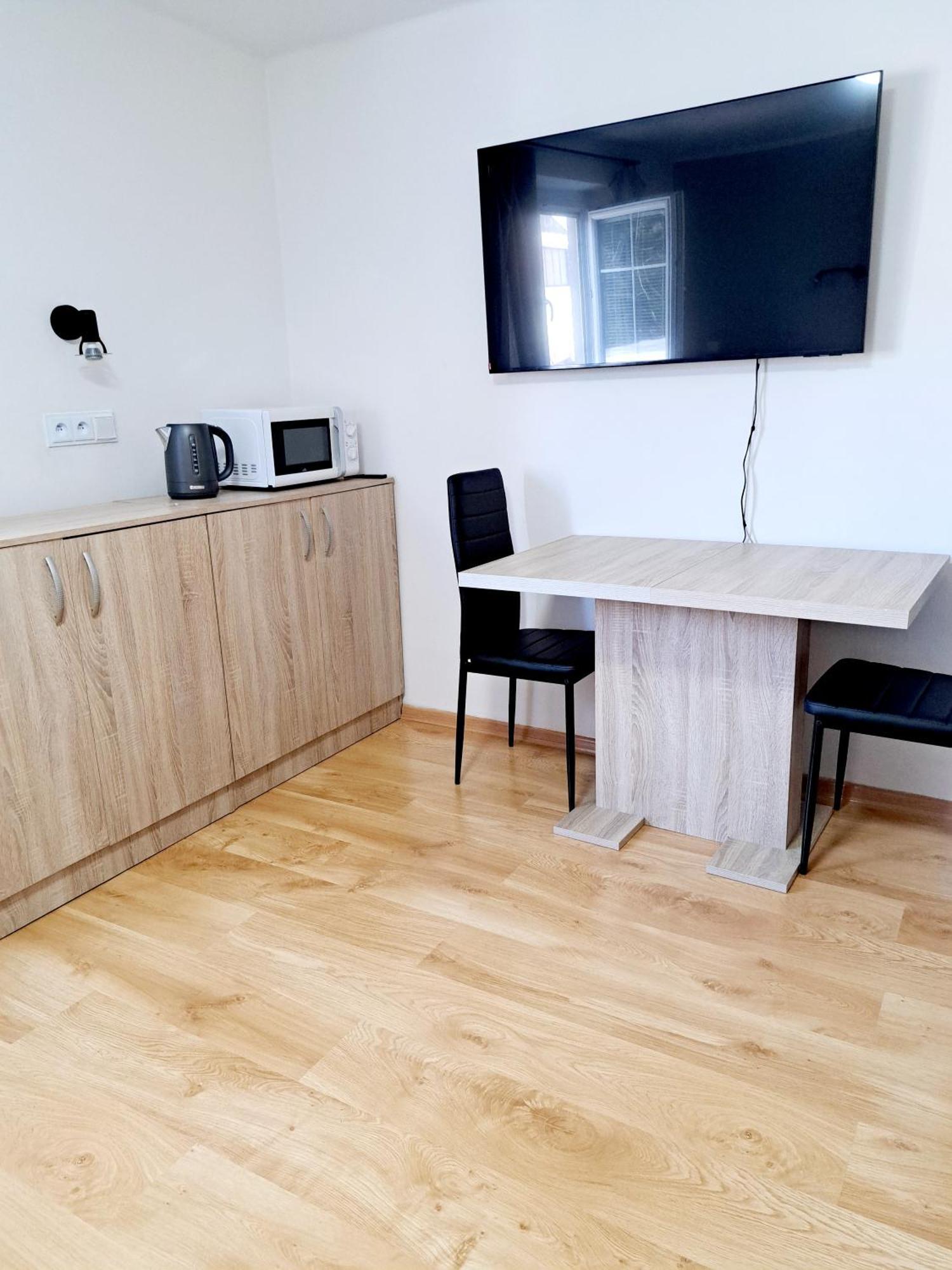 Pod Ledovcem Apartment